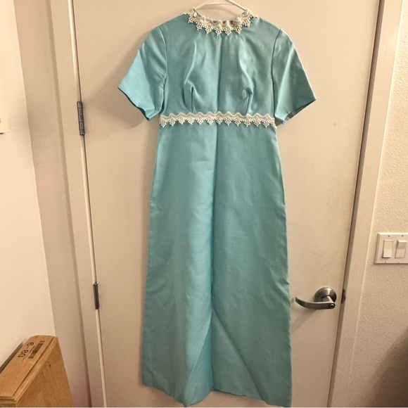 Vintage Dresses & Skirts - Gorgeous Vintage 60/70s Formal Dress